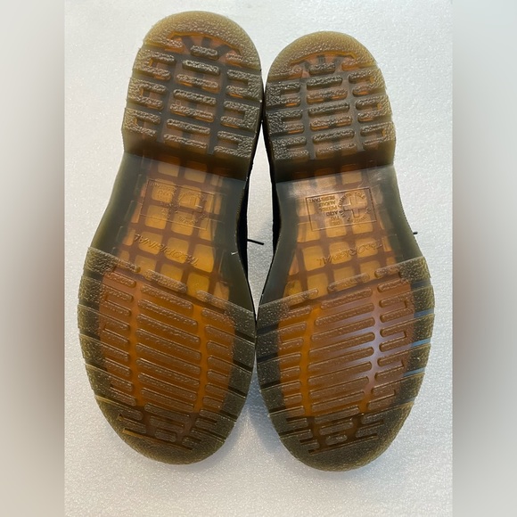 Dr. Martens Women’s Sz Women's 6 1460 8 Eye Leather Combat Boot $170 - Picture 12 of 14